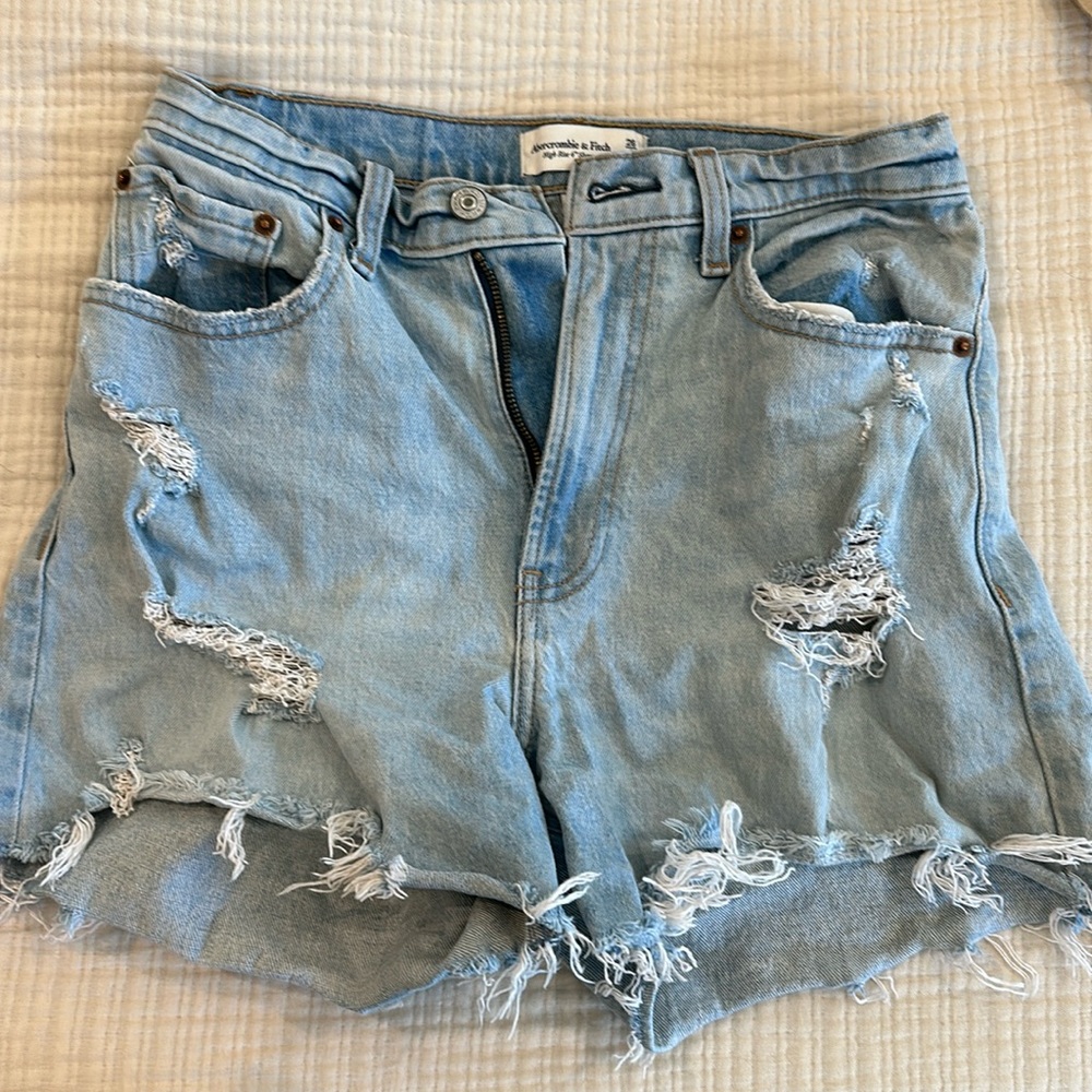 A&F curve love high rise shorts